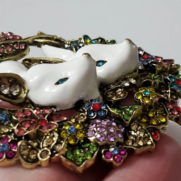 Easter bunny brooch enamel butterflies flowers wreath rhinestones New STUNNING - Picture 3 of 10